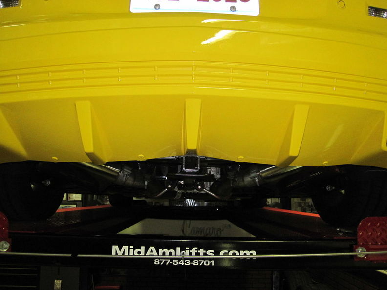 2012 06-12 Camaro Bumble Bee Hitch (8).JPG