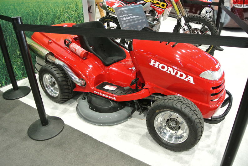 2013 Sema Honda Riding Mower (2)