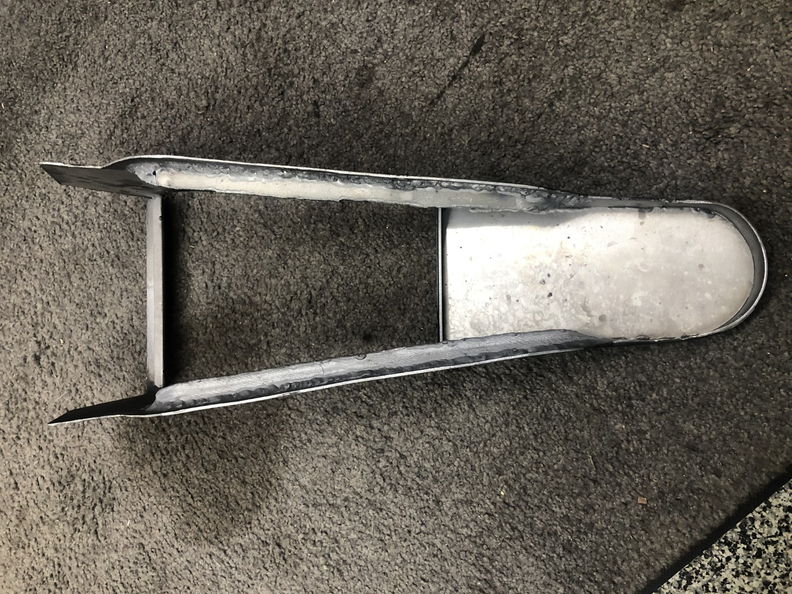 2019 04-27 2nd Chance Camaro Center Console Removal (3) (Large).jpg